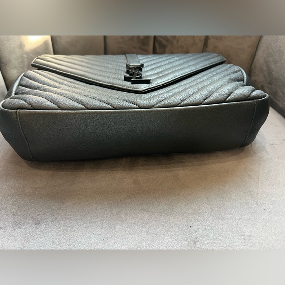 Saint Laurent Matelasse Chevron Monogram Large College Satchel Black - Picture 7 of 16